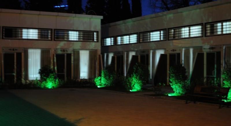 Апартаменти Hotel Colosseo Tbilisi 4*