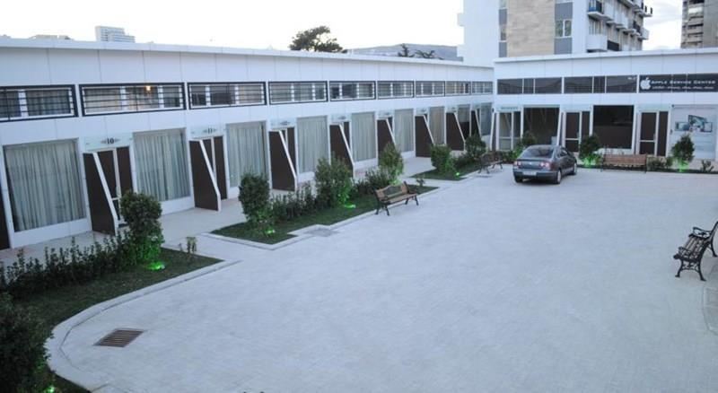 Територія Hotel Colosseo Tbilisi 4*