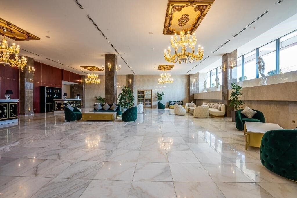 Вид Grand Panorama Hotel Tbilisi 3*