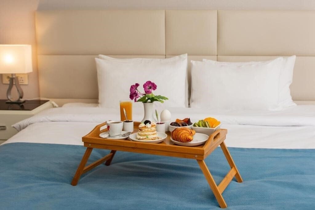 Апартаменты City Avenue 4*