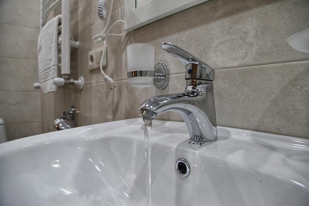 Фотографія Four Brothers 3*