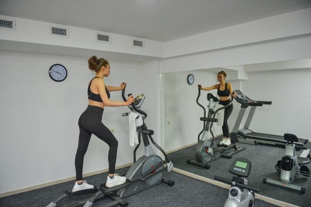 Апартаменты Tbilisi Inn Hotel 4*