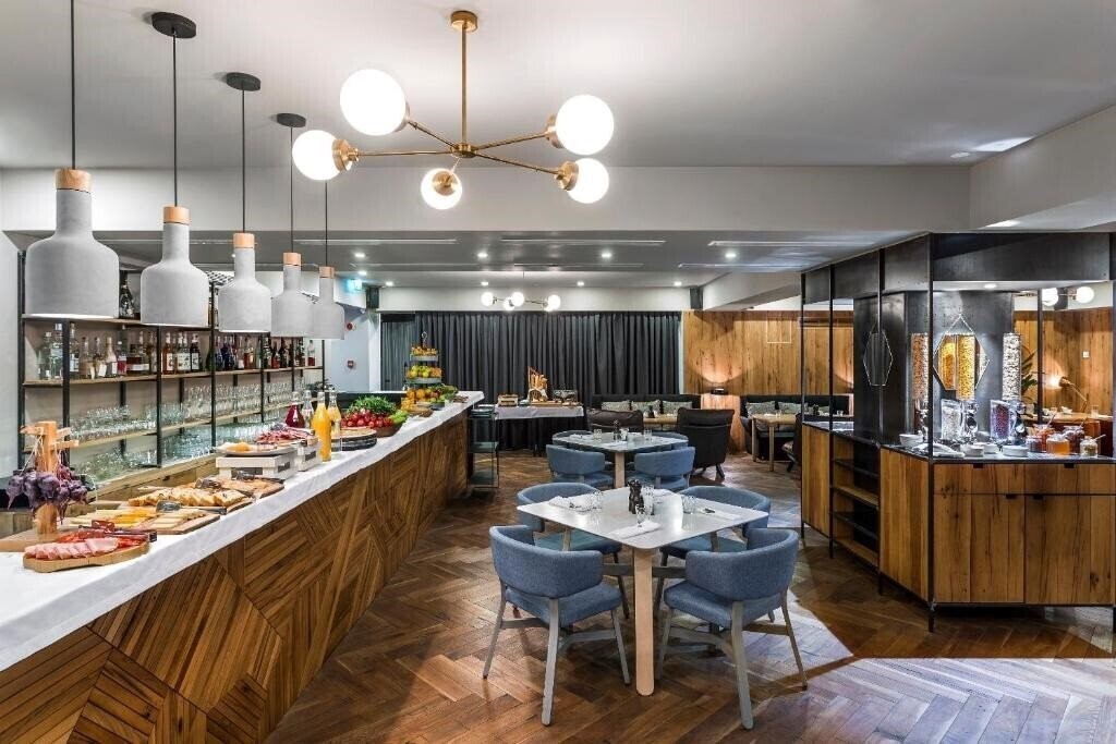 Фотографія Shota @ Rustaveli Boutique Hotel 4*