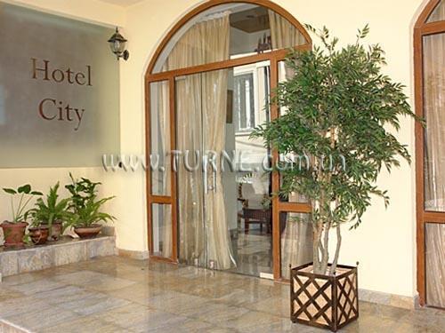 Фотографія City 4*