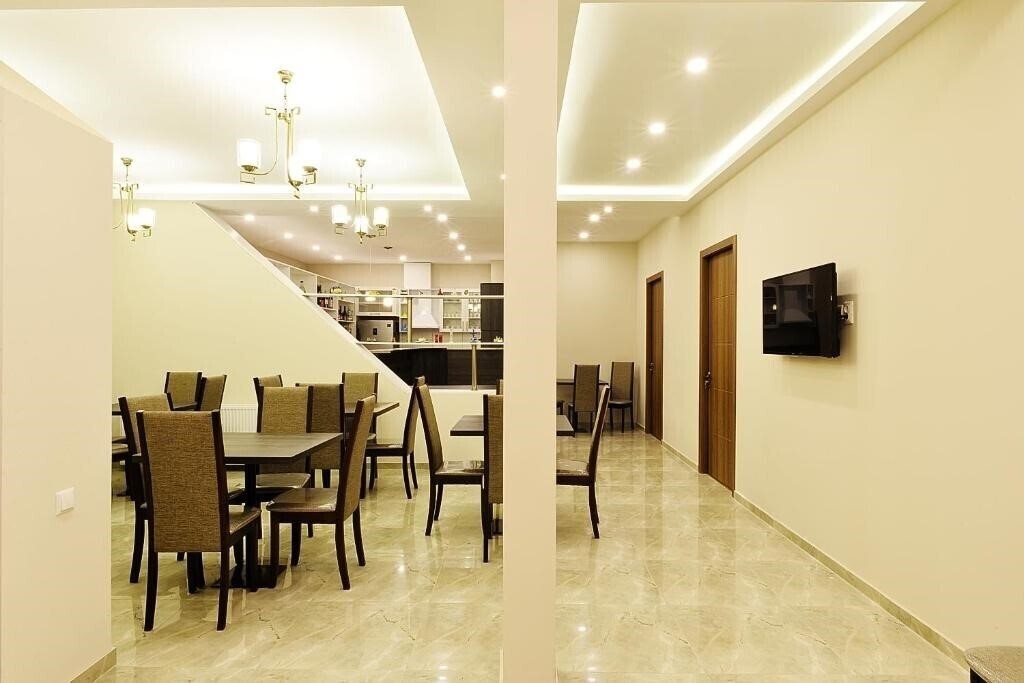 Апартаменти Mgk Hotel 3*