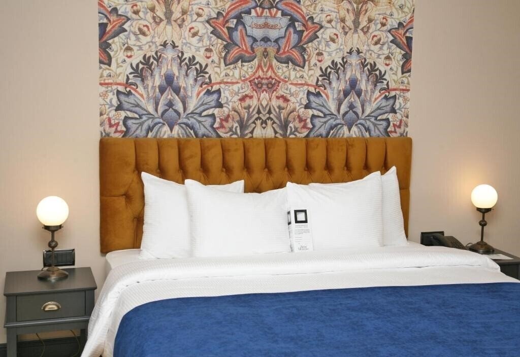 Апартаменти Museum Hotel 4*