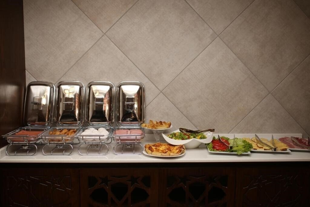 Фото Grand Hotel Mimino 4*