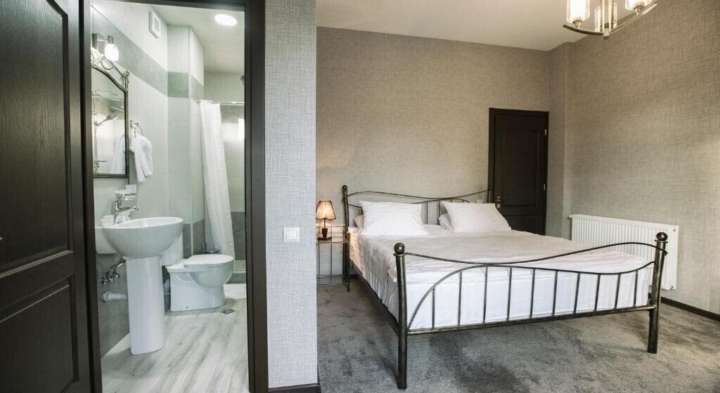 Апартаменти Golden Nugget 3*