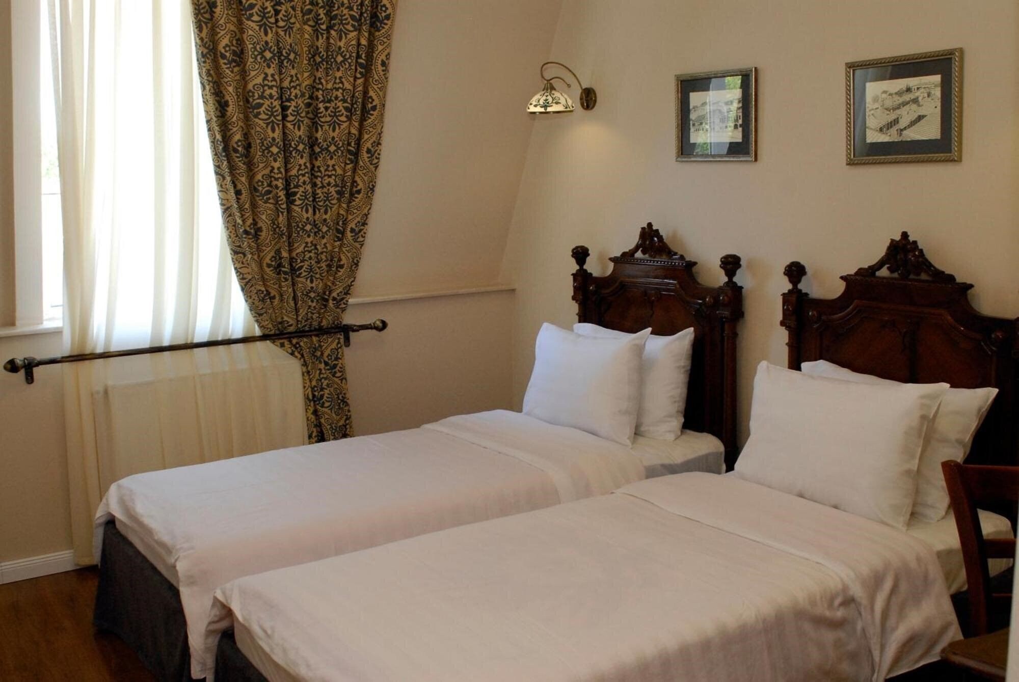 Фотографія Prestige Palace Tbilisi 3*