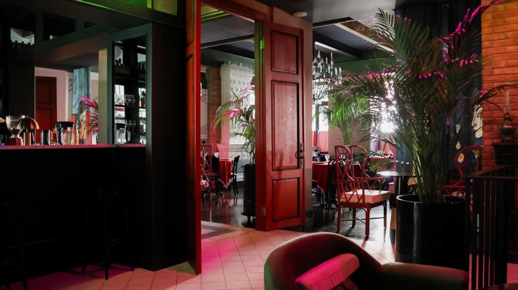 Територія Prestige Palace Tbilisi 3*