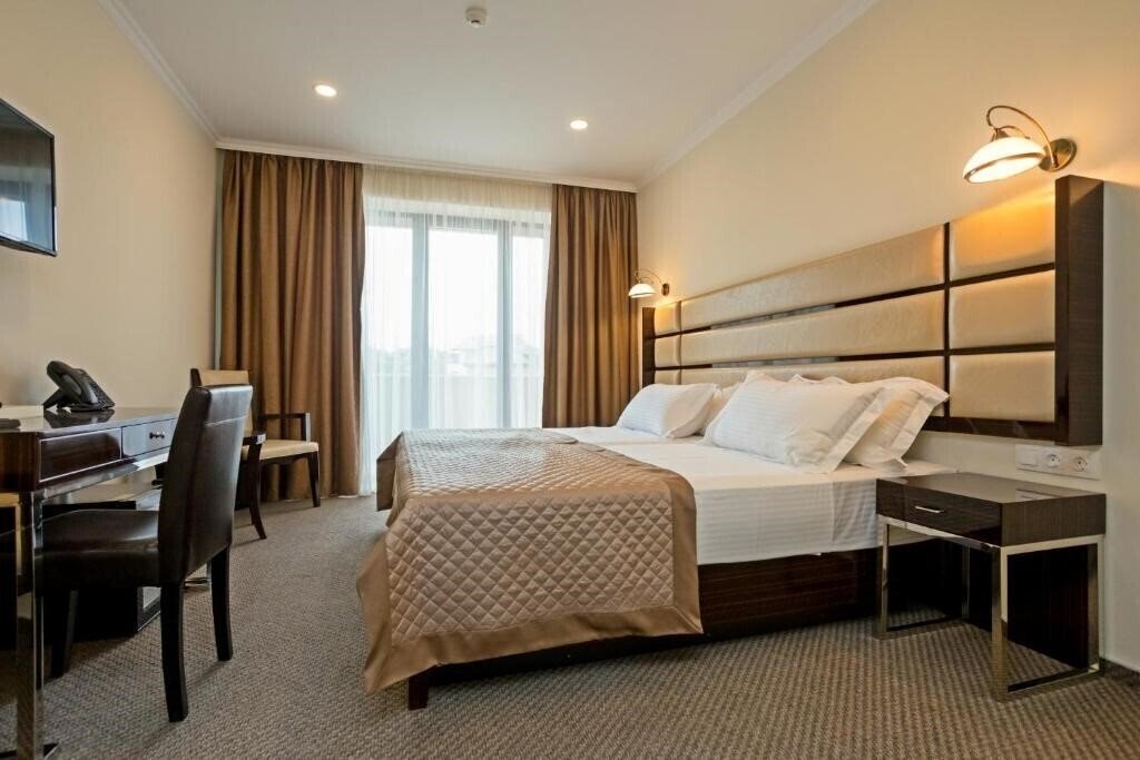 Апартаменти Genio Hotel 4*