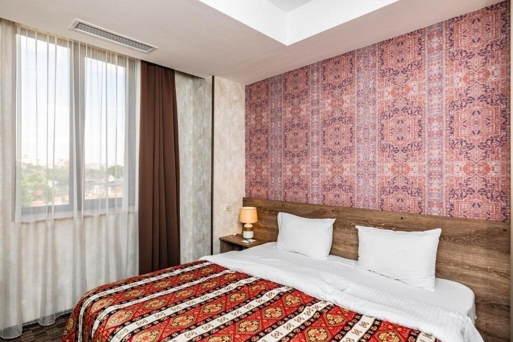 Фото Old Side Hotel 4*