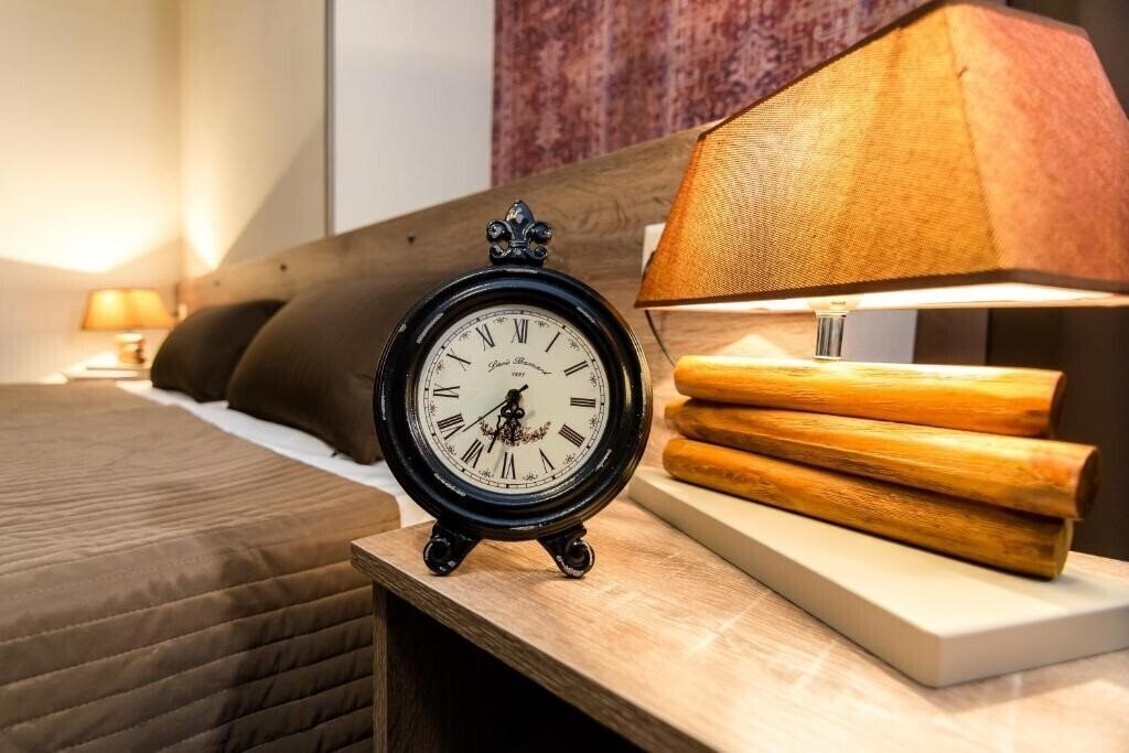 Апартаменты Old Side Hotel 4*