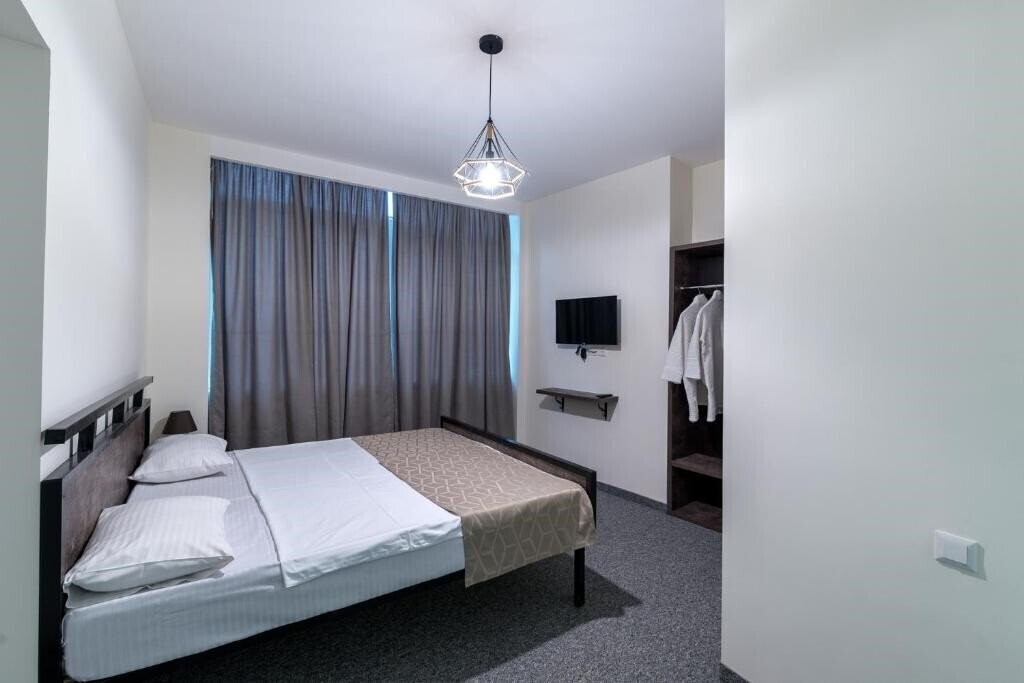 Панорама Opinion Hotel 3*