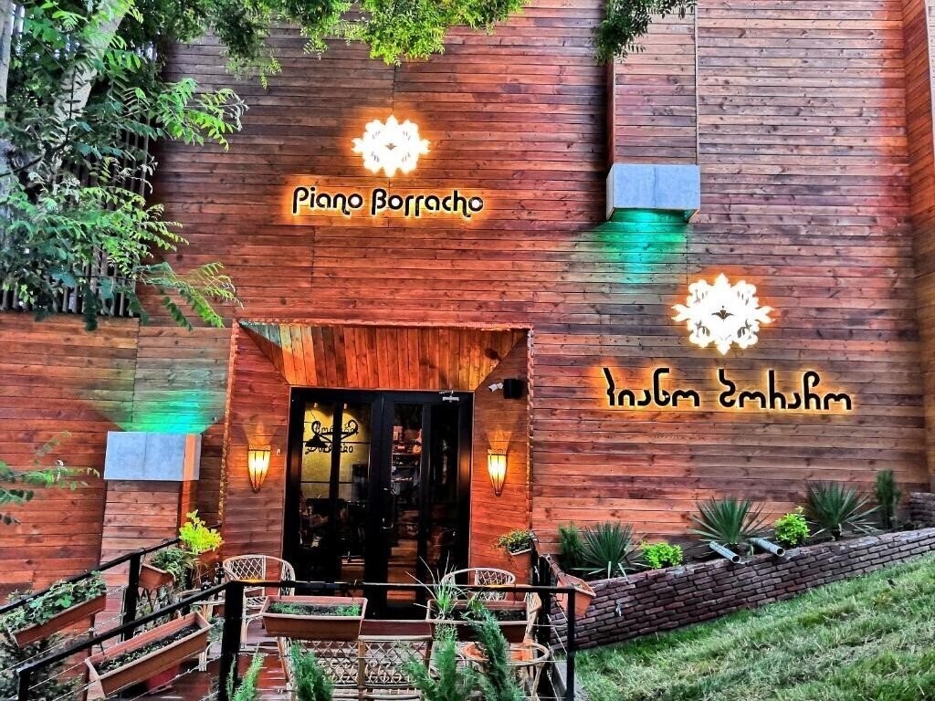 Панорама Piano Borracho Hotel 4*