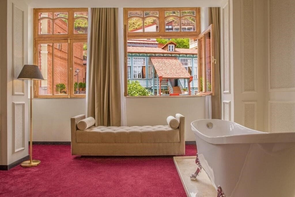 Апартаменты King Gorgasali Hotel 4*