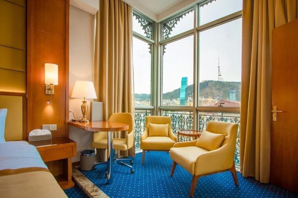 Территория New Tiflis Hotel 4*