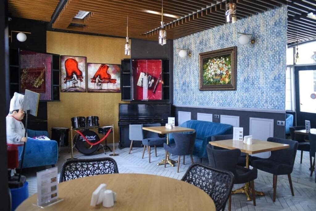 Вид Hotel Khokhobi 1*