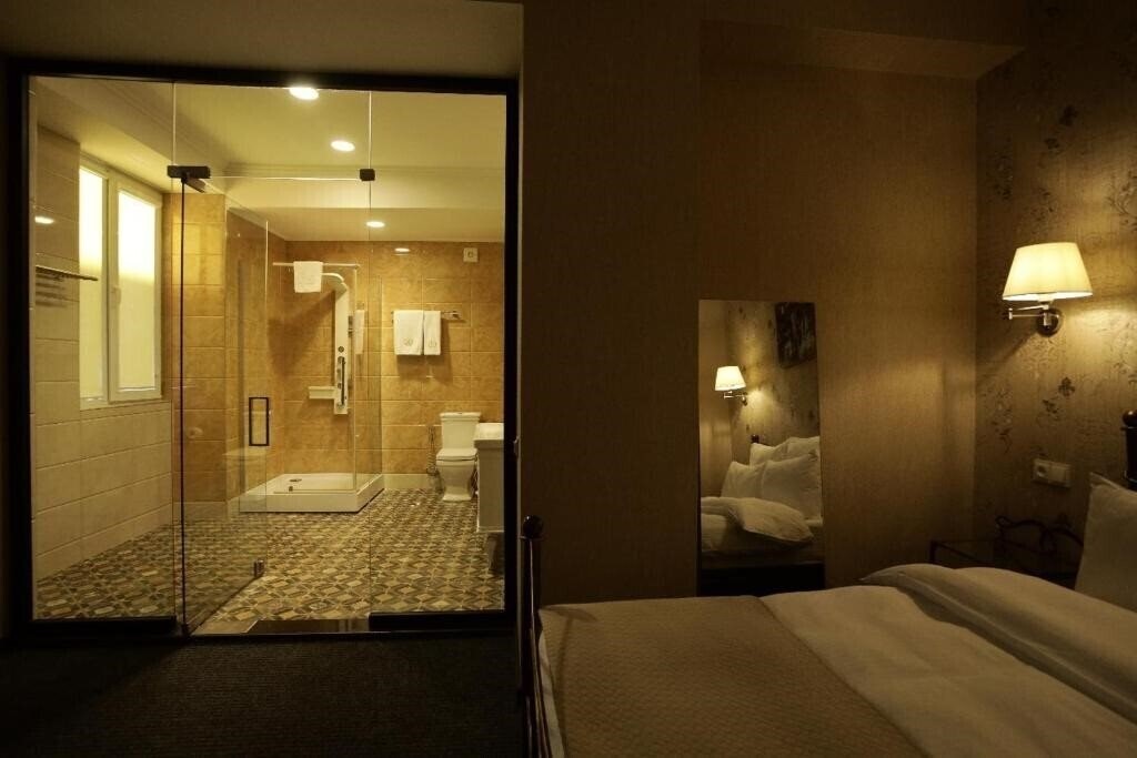 Фотографія Redline Hotel 4*