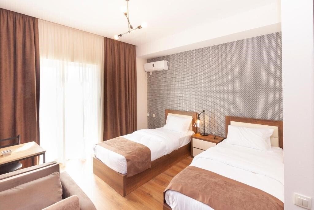 Вид Amser Hotel 3*