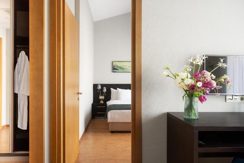 Панорама Sephia Hotel 4*