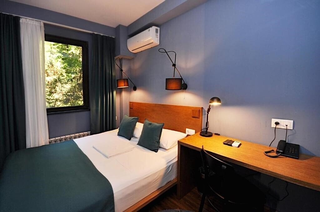 Апартаменты Elle Boutique Hotel 3*