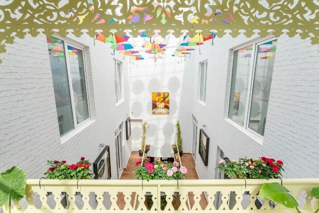 Апартаменти Tato Hotel 3*