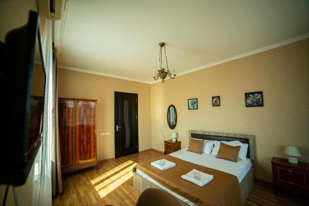 Панорама Hotel Gelens 3*