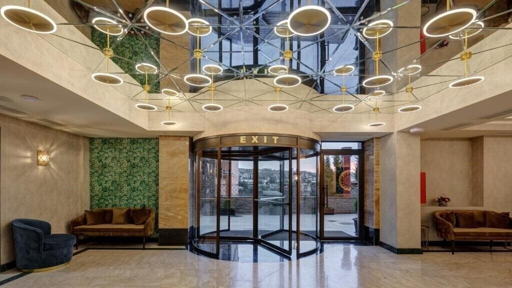 Картинка Sole Palace 4*