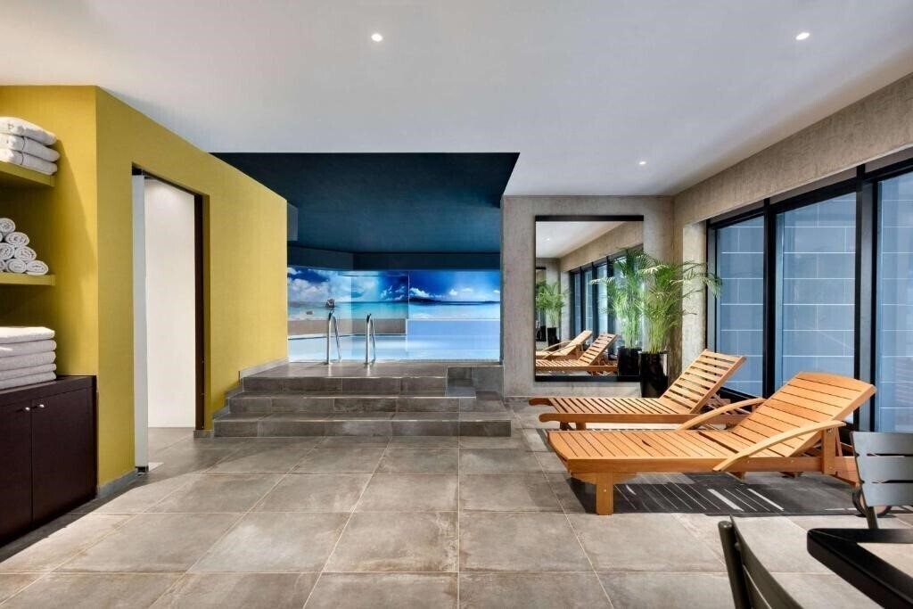 Територія Wyndham Grand Tbilisi 5*