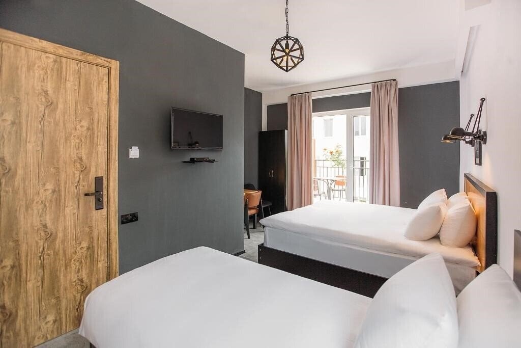 Панорама Timber Boutique Hotel 3*