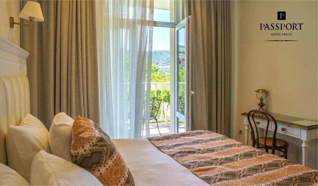 Вид Passport Hotel 4*