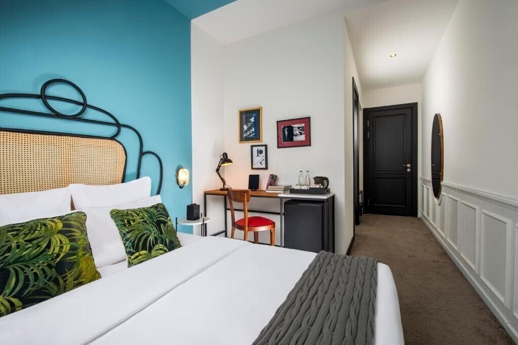 Територія Communal Hotel Sololaki 4*