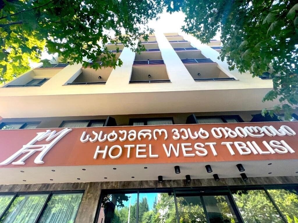 Вид West Hotel 3*