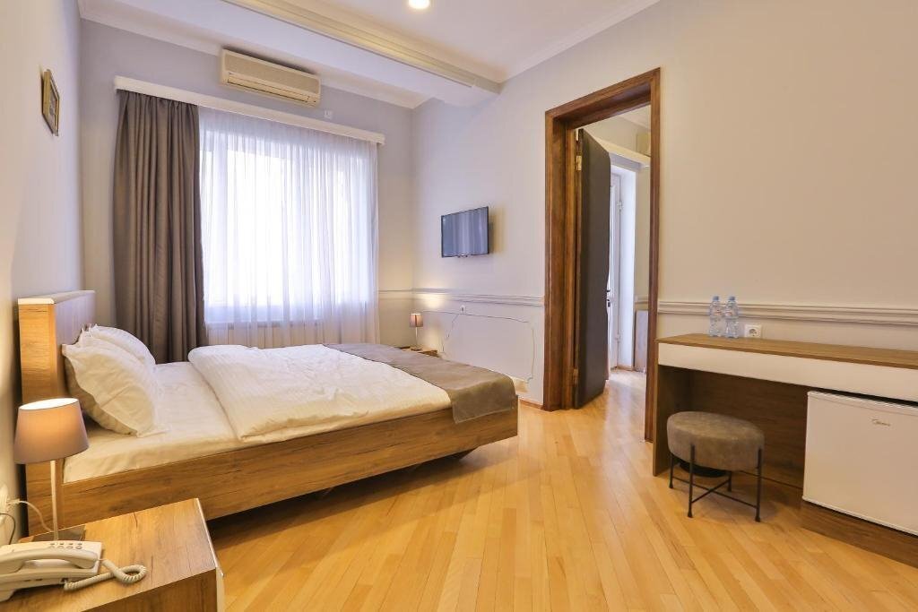 Панорама Tribu Express Tbilisi 3*