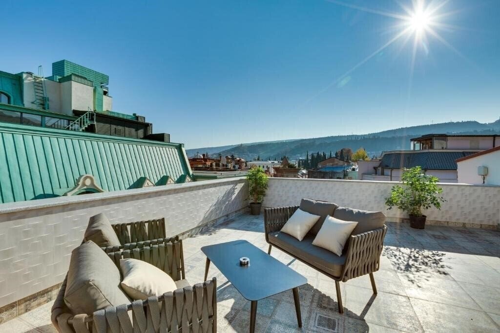 Территория Mukhrantubani Boutique Hotel 1*