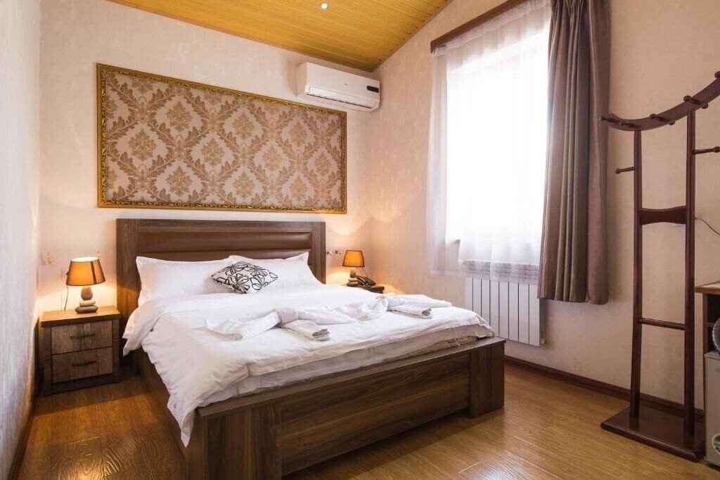 Панорама Hotel Garden House 3*