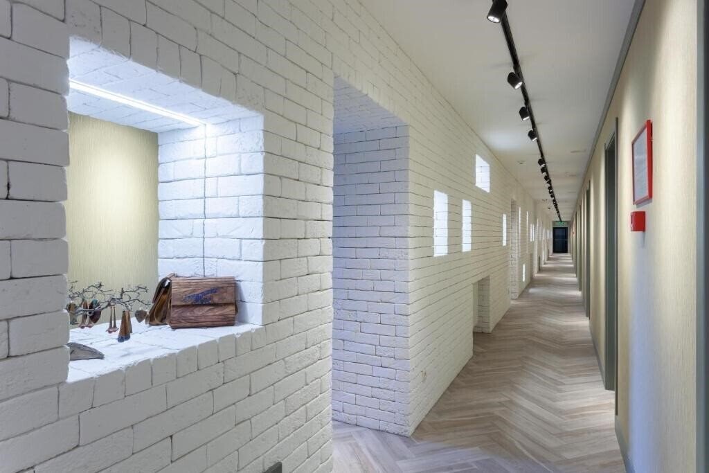 Вид Old Wall Hotel 3*