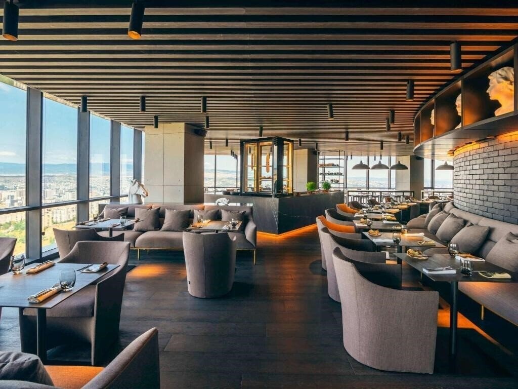 Зображення Pullman Tbilisi Axis Towers 5*