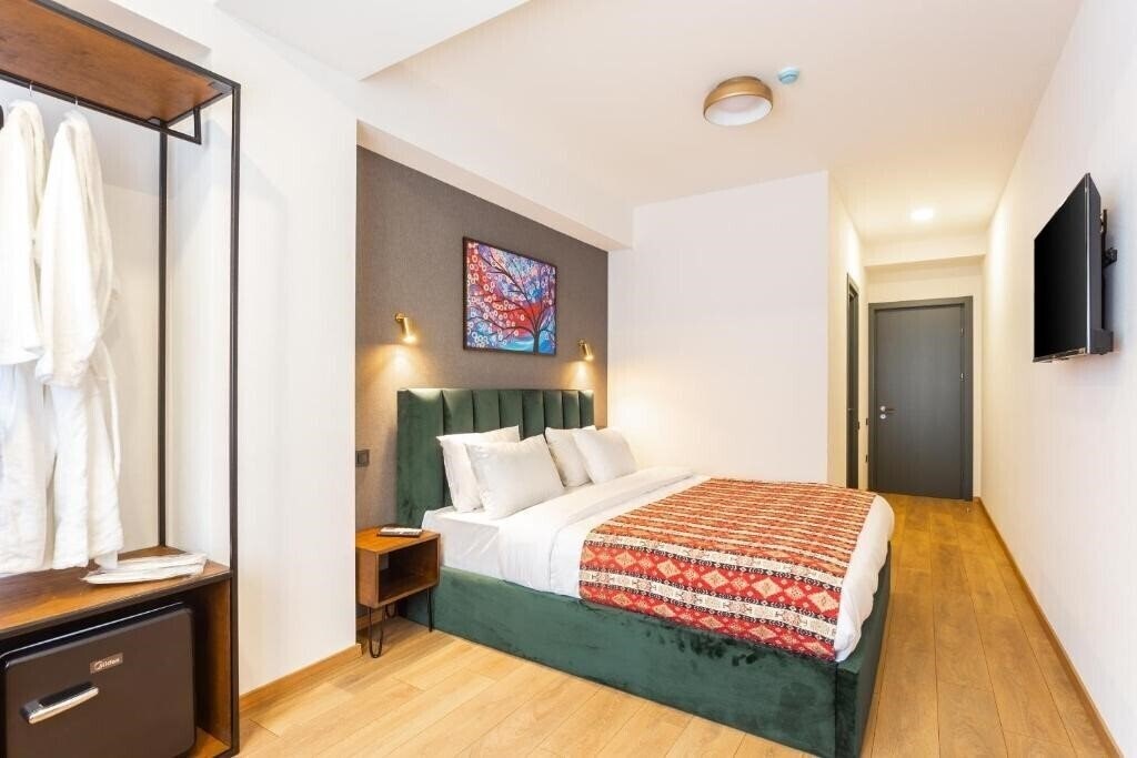 Апартаменты Hotel Flower 4*