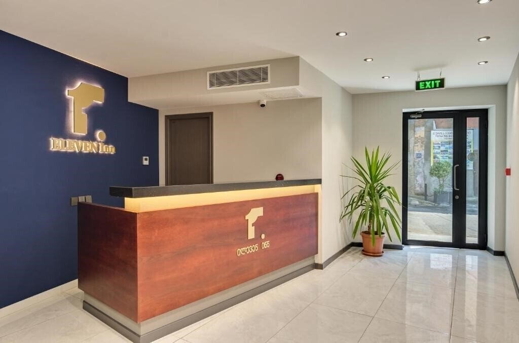 Вид Eleven Inn Tbilisi 3*