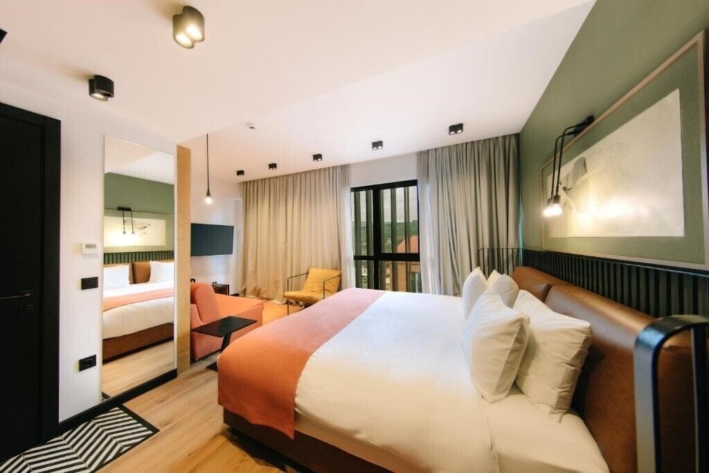 Панорама Hotel 21 4*