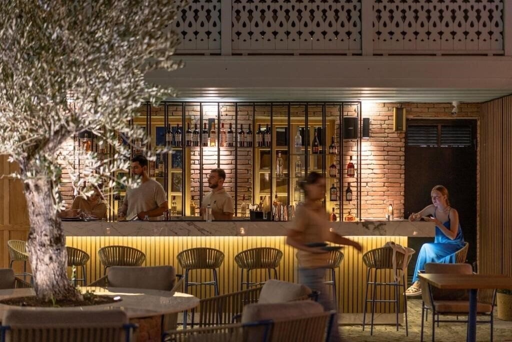 Територія The House Hotel Old Tbilisi 4*