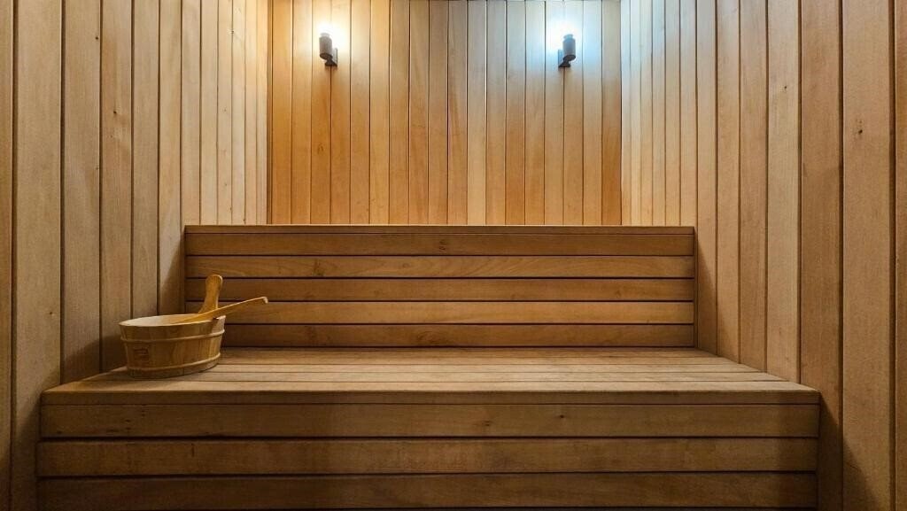 Вид Royal Tulip Hotel & Casino Tbilisi 5*