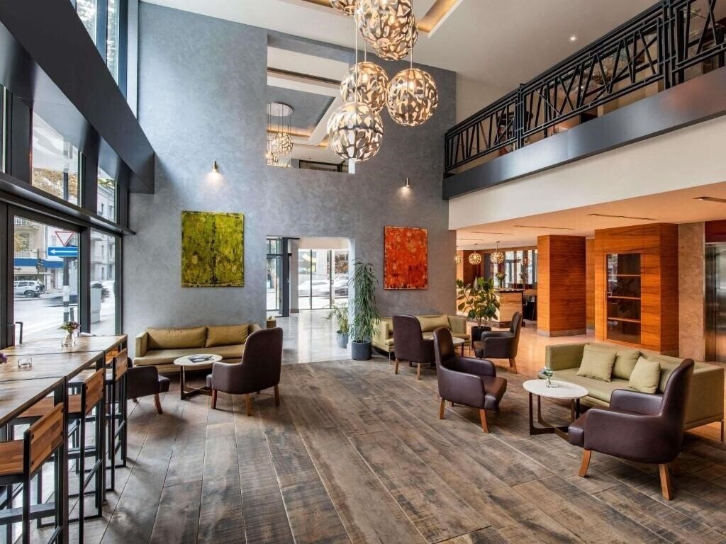 Апартаменти Tbilisi Saburtalo Hotel By Mercure 4*