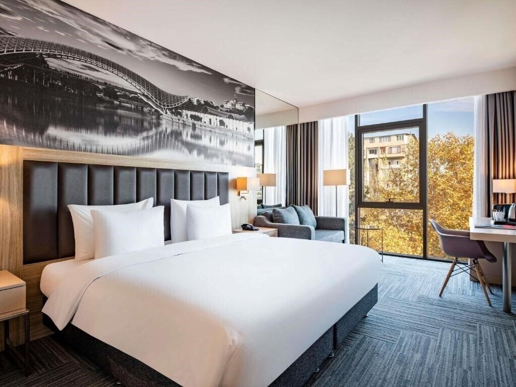 Панорама Tbilisi Saburtalo Hotel By Mercure 4*