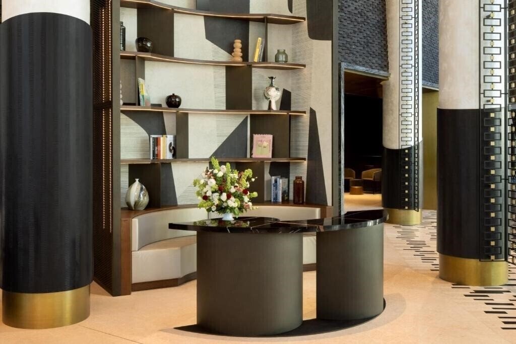 Апартаменты Paragraph Freedom Square 5*