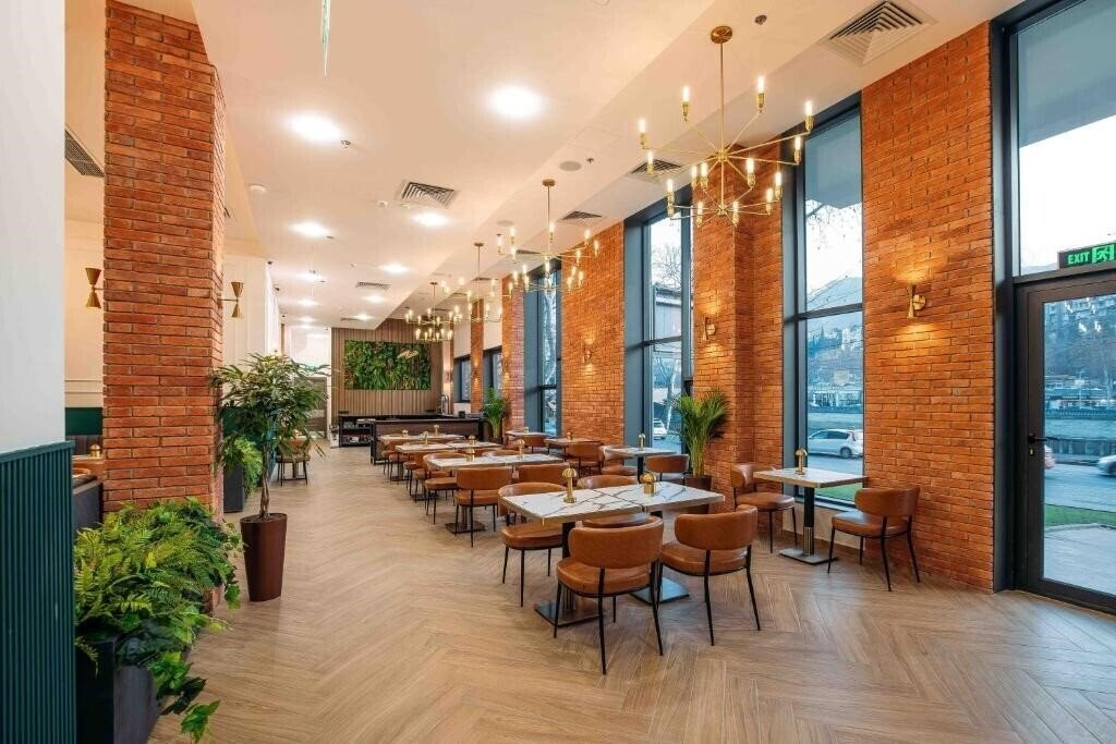 Територія Hotel Monday By Dnt Group 4*