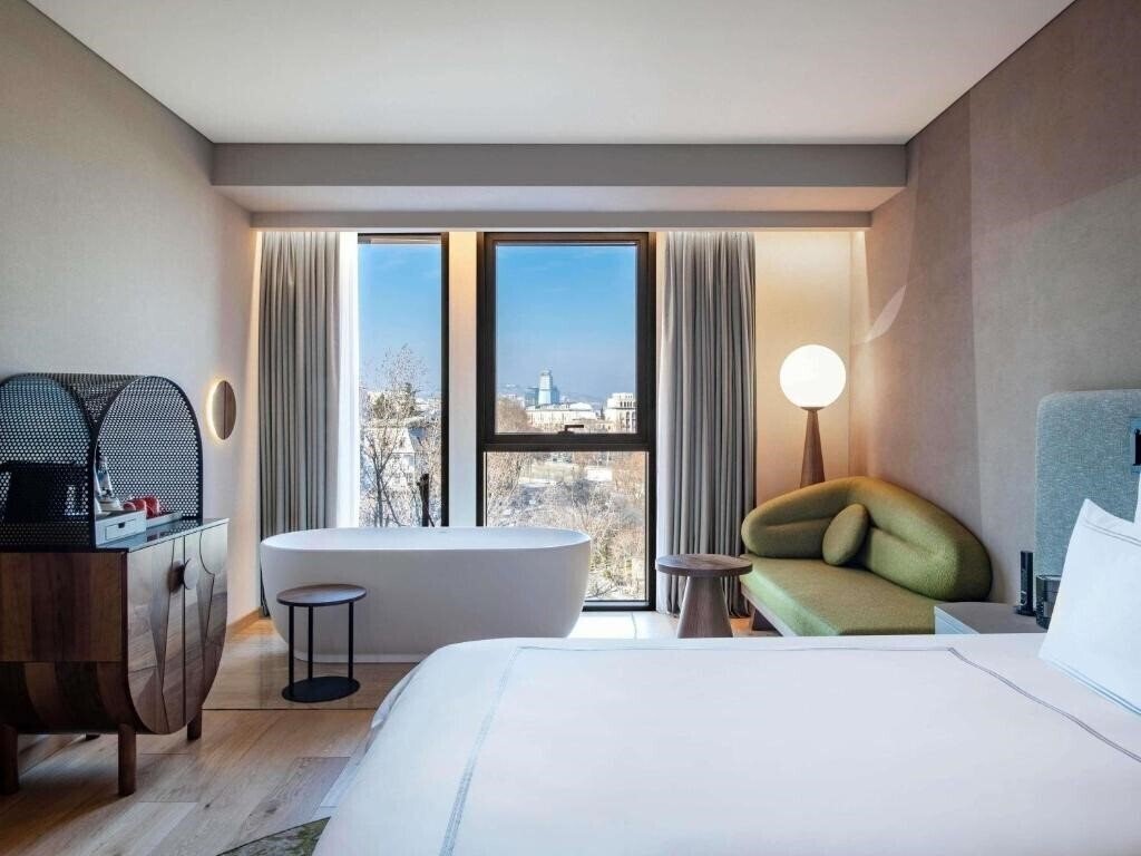 Вид Swissotel Tbilisi 5*