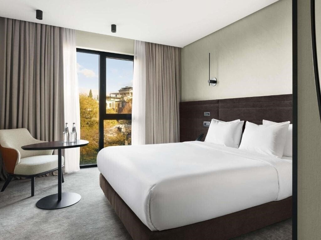 Фото Novotel Tbilisi 4*